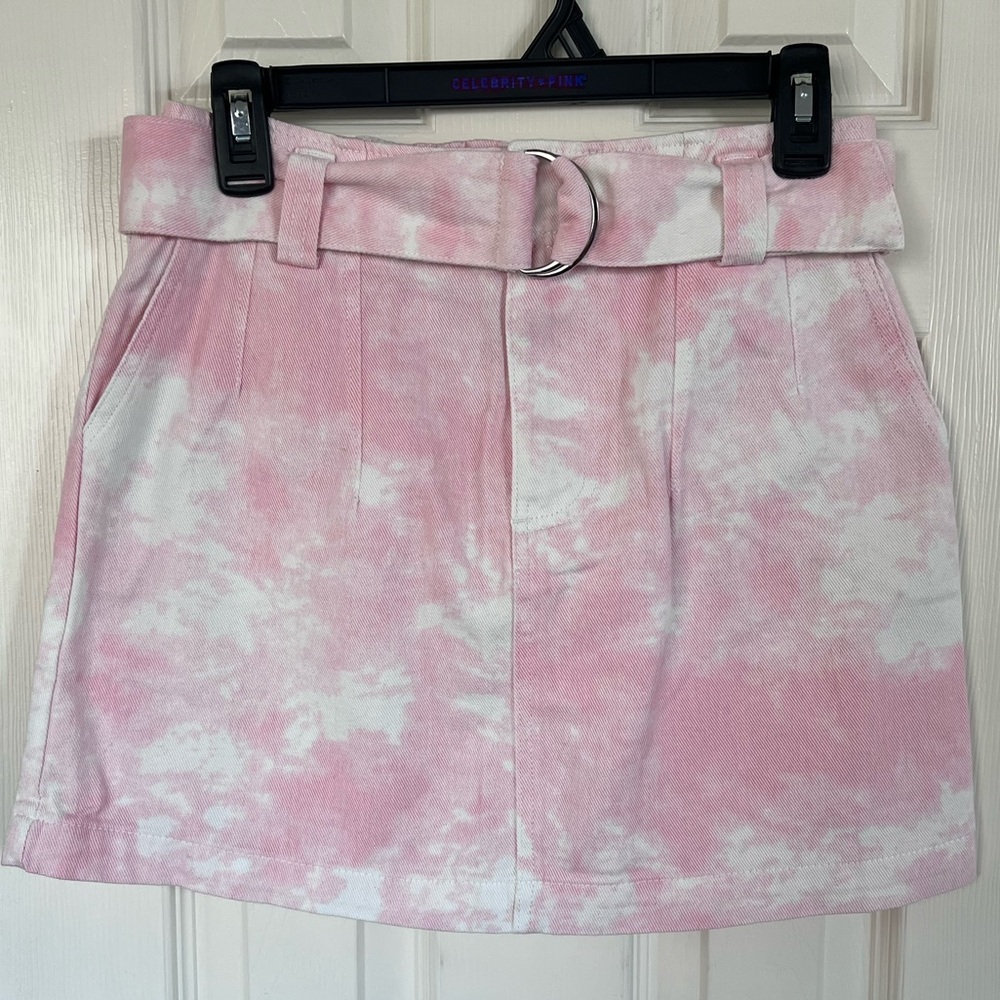 Anthropologie by Elodie Pink and White Mini Skirt with Belt & Pockets